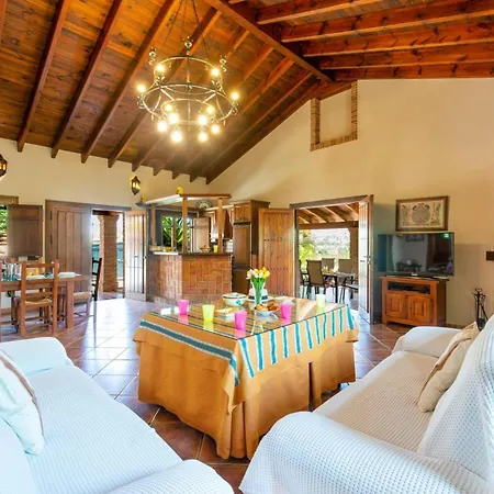 Villa Jarros By